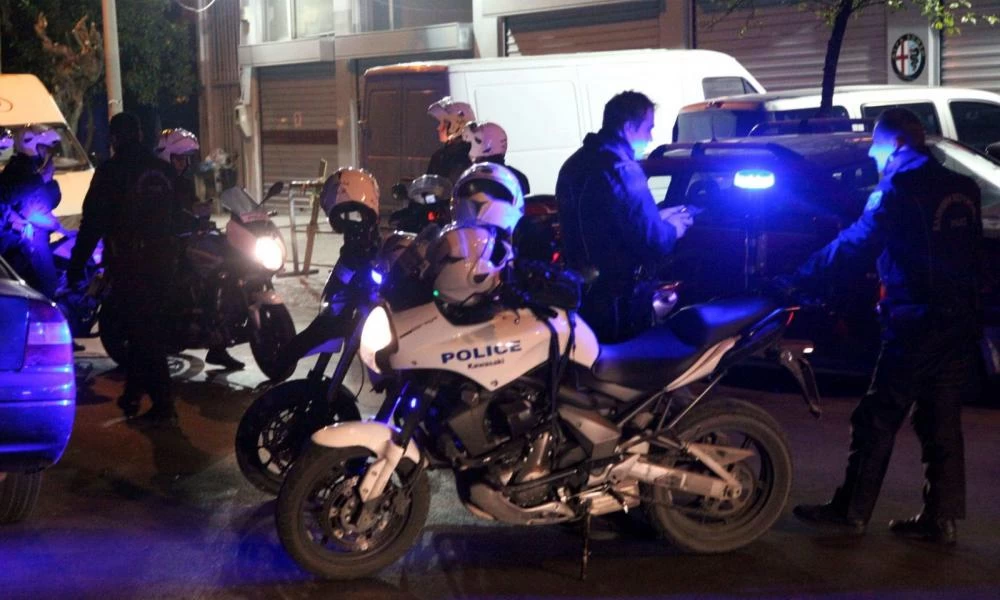 Θεσσαλονίκη: Άγνωστοι πέταξαν πέτρες και τρικάκια στο Α.Τ. Πυλαίας-Χορτιάτη